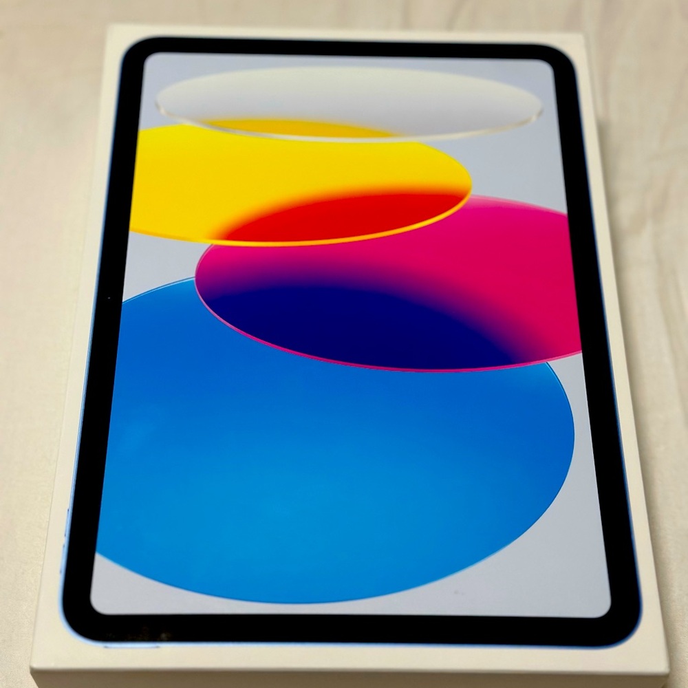 Apple ipad 10th generation box